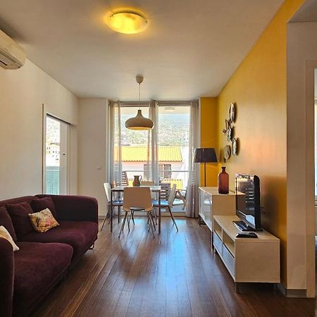 Plaza Apartamento ฟุงชาล ภายนอก รูปภาพ