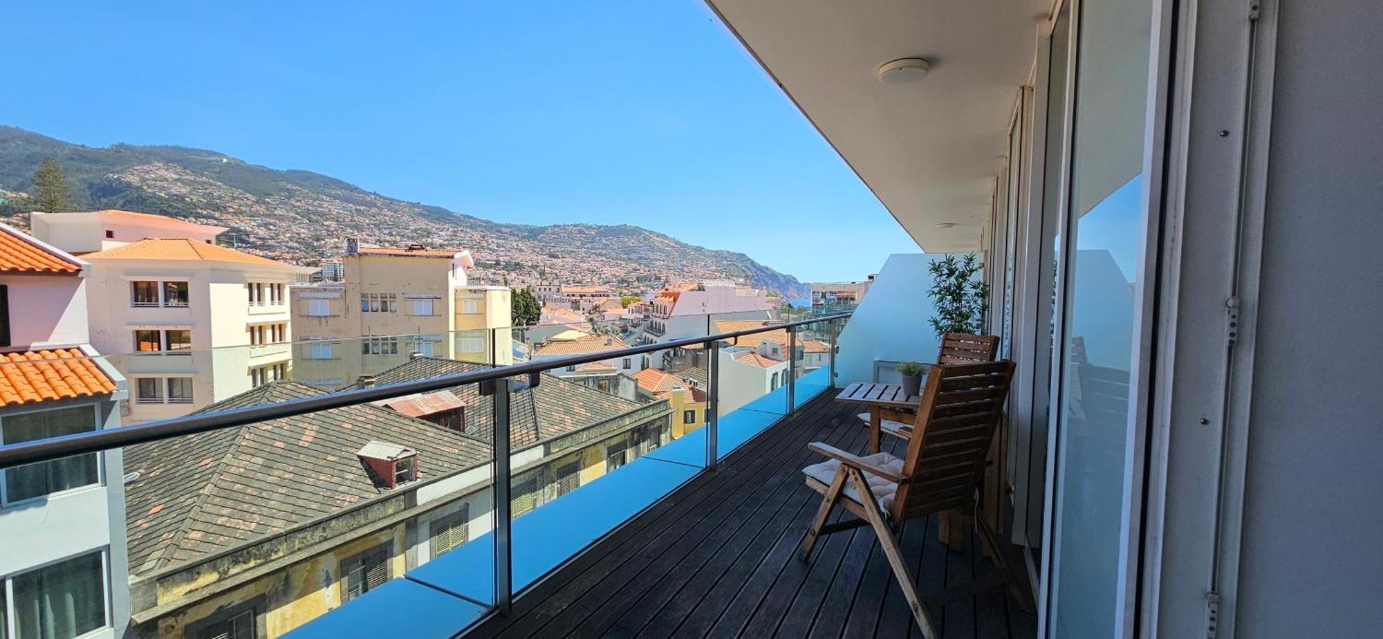 Plaza Apartamento ฟุงชาล ภายนอก รูปภาพ